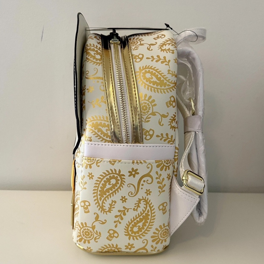 Loungefly Pixar Coco Ernesto De La Cruz Backpack in Gold Yellow and White. NWT - Picture 6 of 13